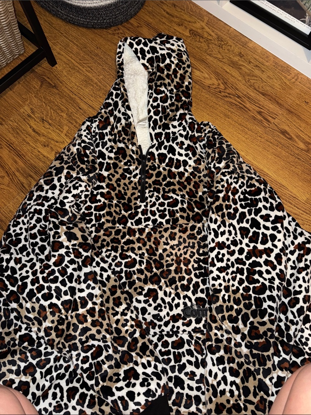 adult leopard “The comfy”